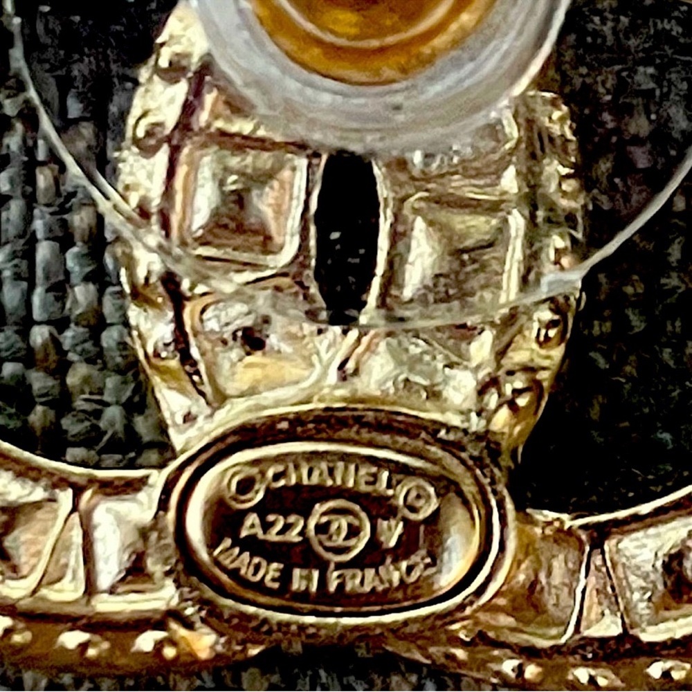 Authentic CHANEL CC Earrings - Picture 4 of 5